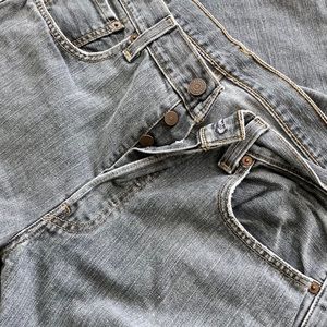Levi’s Straight Fit 501 Gray Jeans